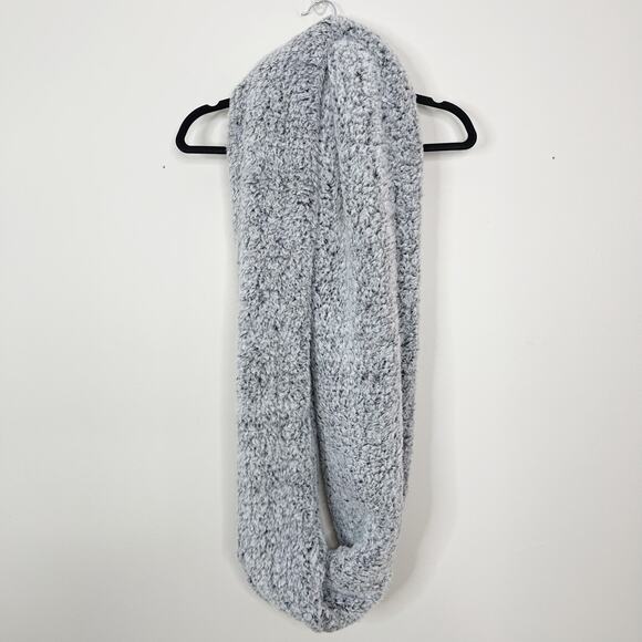 Free People Cloud Nine Fleece Infinity Scarf Gray - Picture 1 of 7